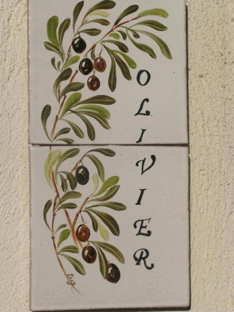 L'Oustaou B&B Piscine & Spa Besse-sur-Issole Eksteriør bilde
